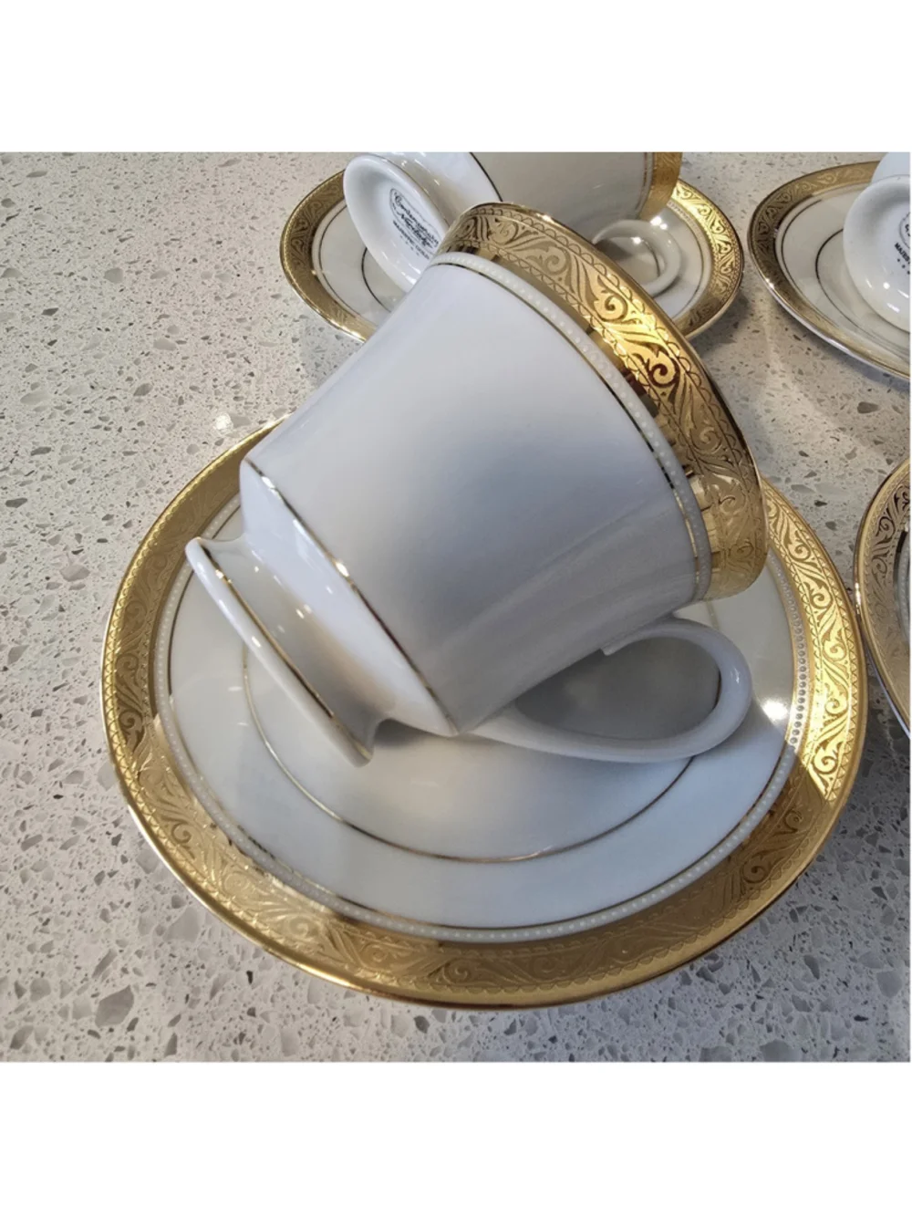 Noritake majestic gold